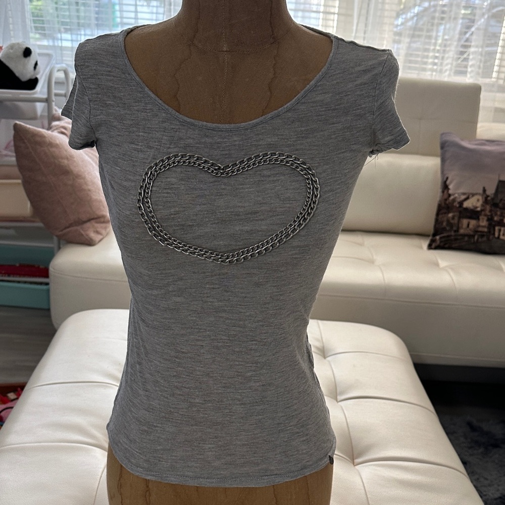 A/X Armani Exchange Gray Heart Detail Tee